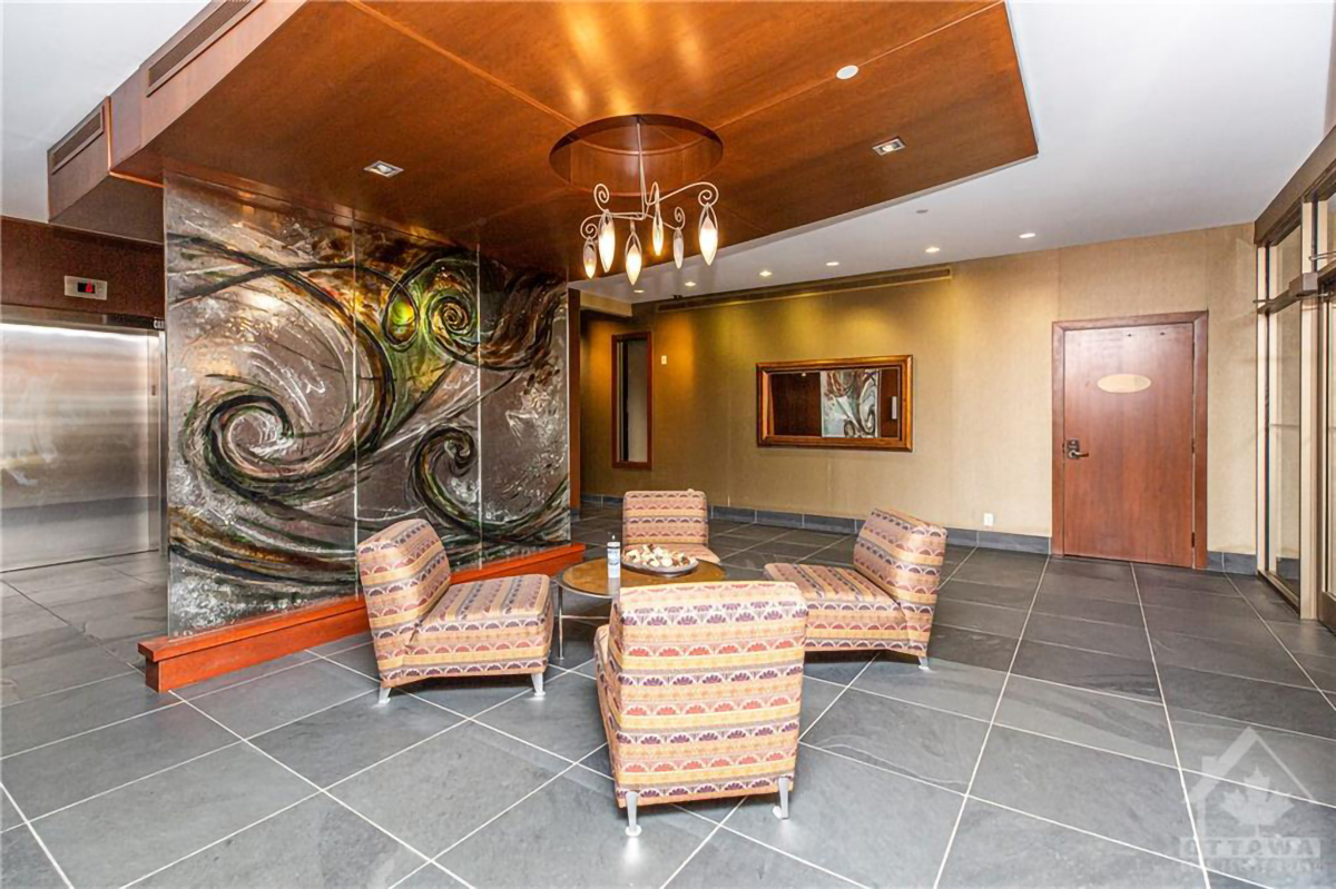 320 McLeod Street #302, Ottawa 3