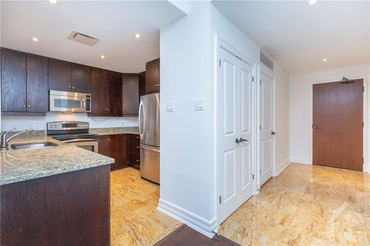 320 McLeod Street #302, Ottawa 4