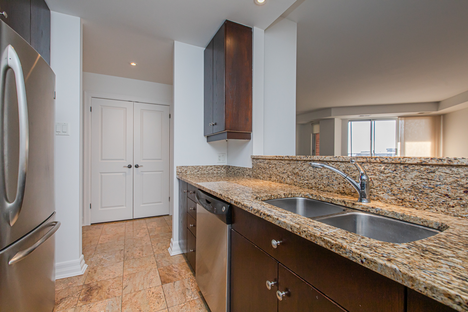 320 McLeod Street Unit 504 10