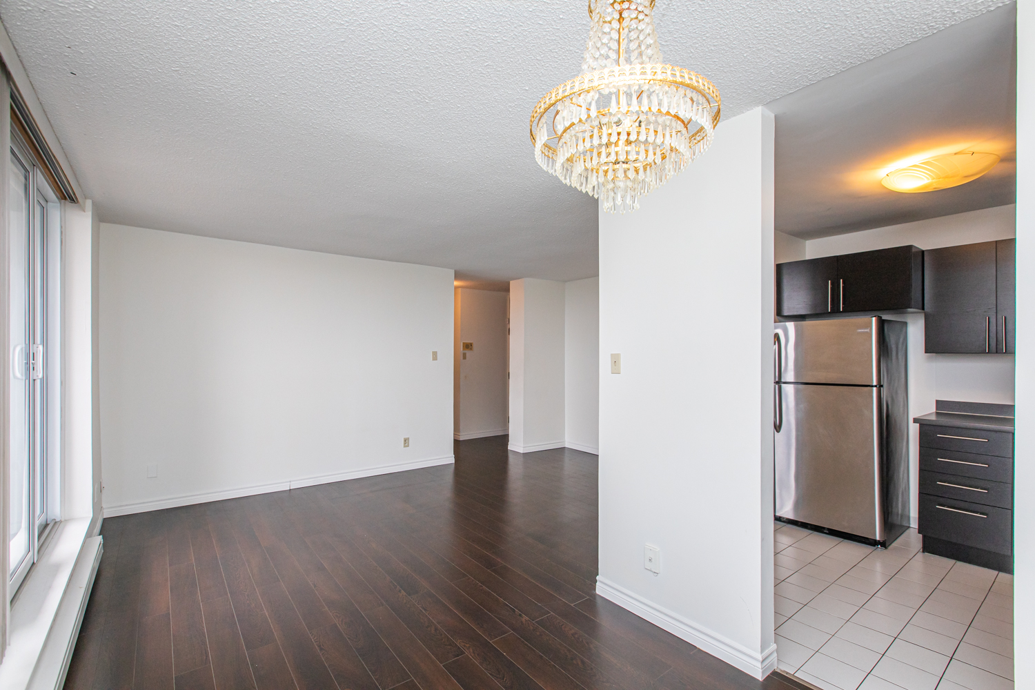 2000 Jasmine Cres #1502 6