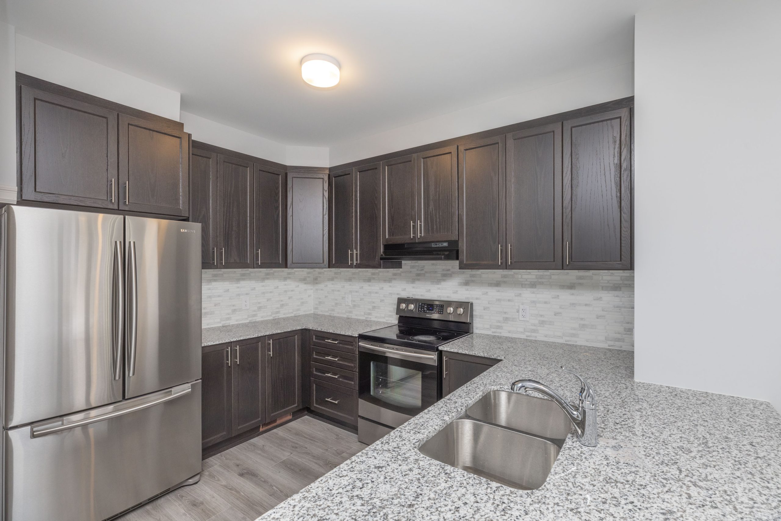 235 Anyolite Private, Ottawa  ON K2J 7J2 6