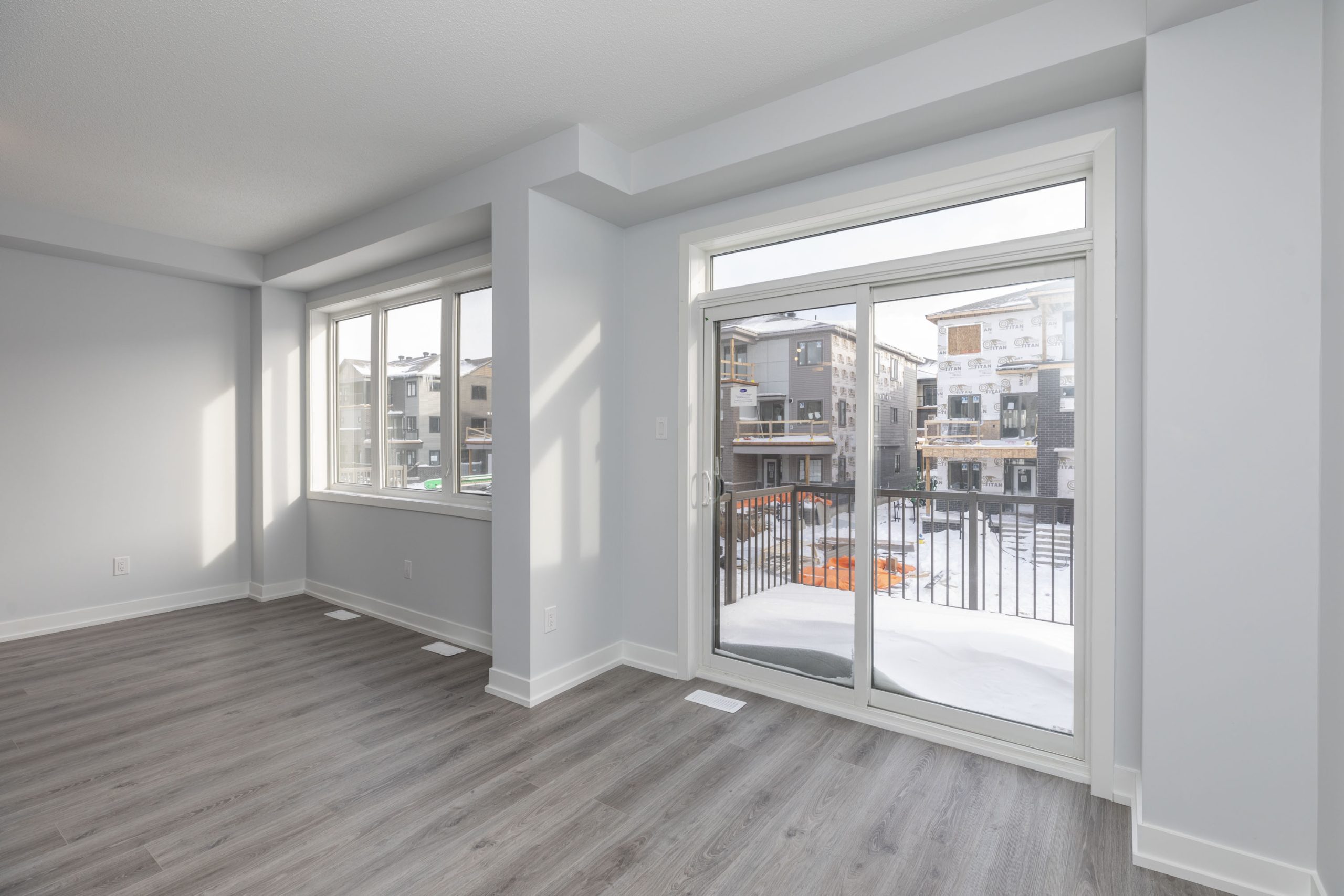 235 Anyolite Private, Ottawa  ON K2J 7J2 17