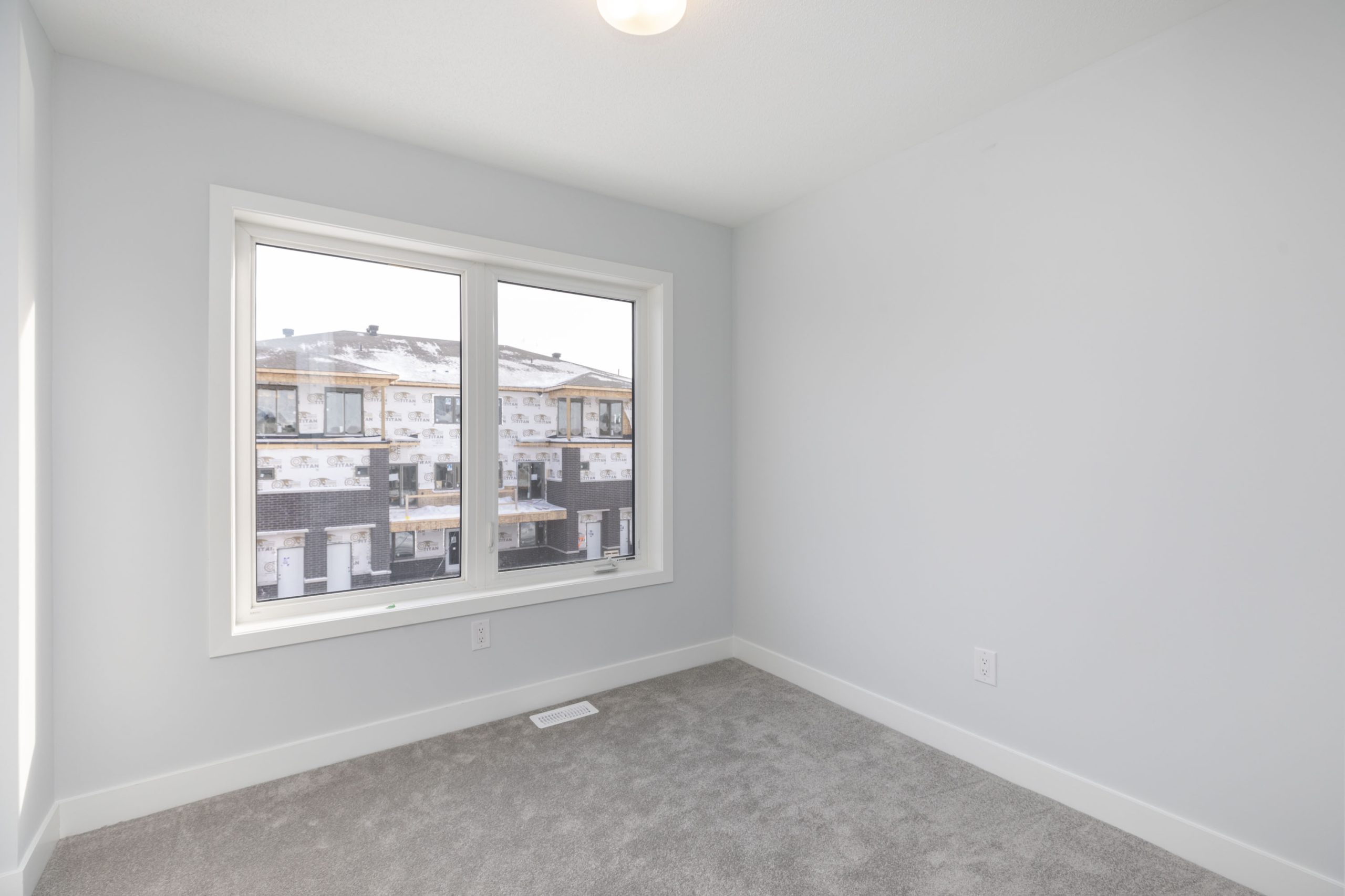 235 Anyolite Private, Ottawa  ON K2J 7J2 19