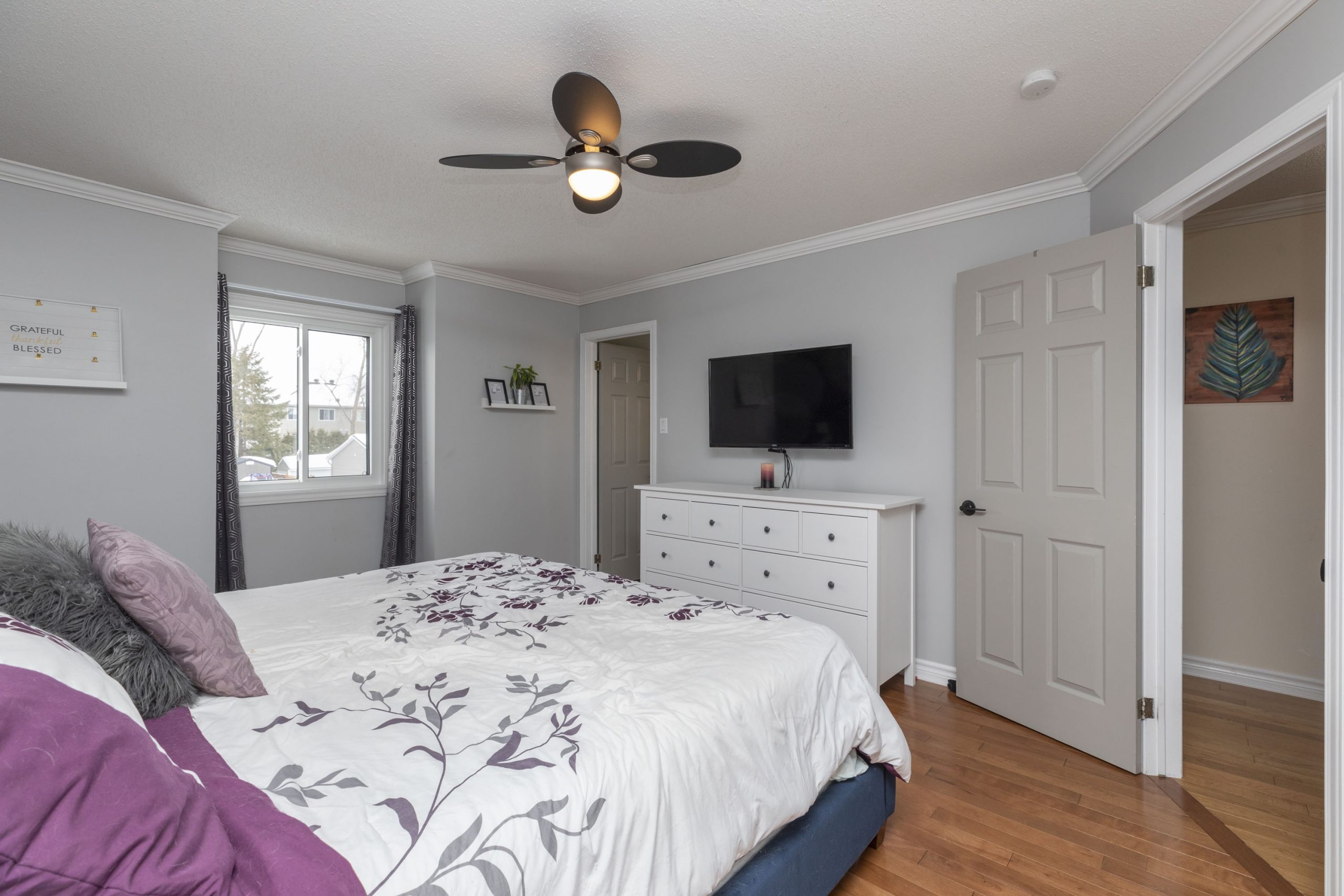 965 Belvedere Ave 20