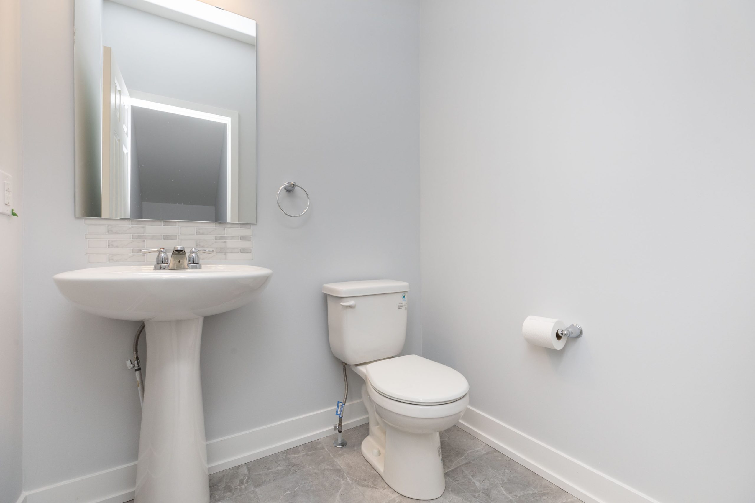 235 Anyolite Private, Ottawa  ON K2J 7J2 3