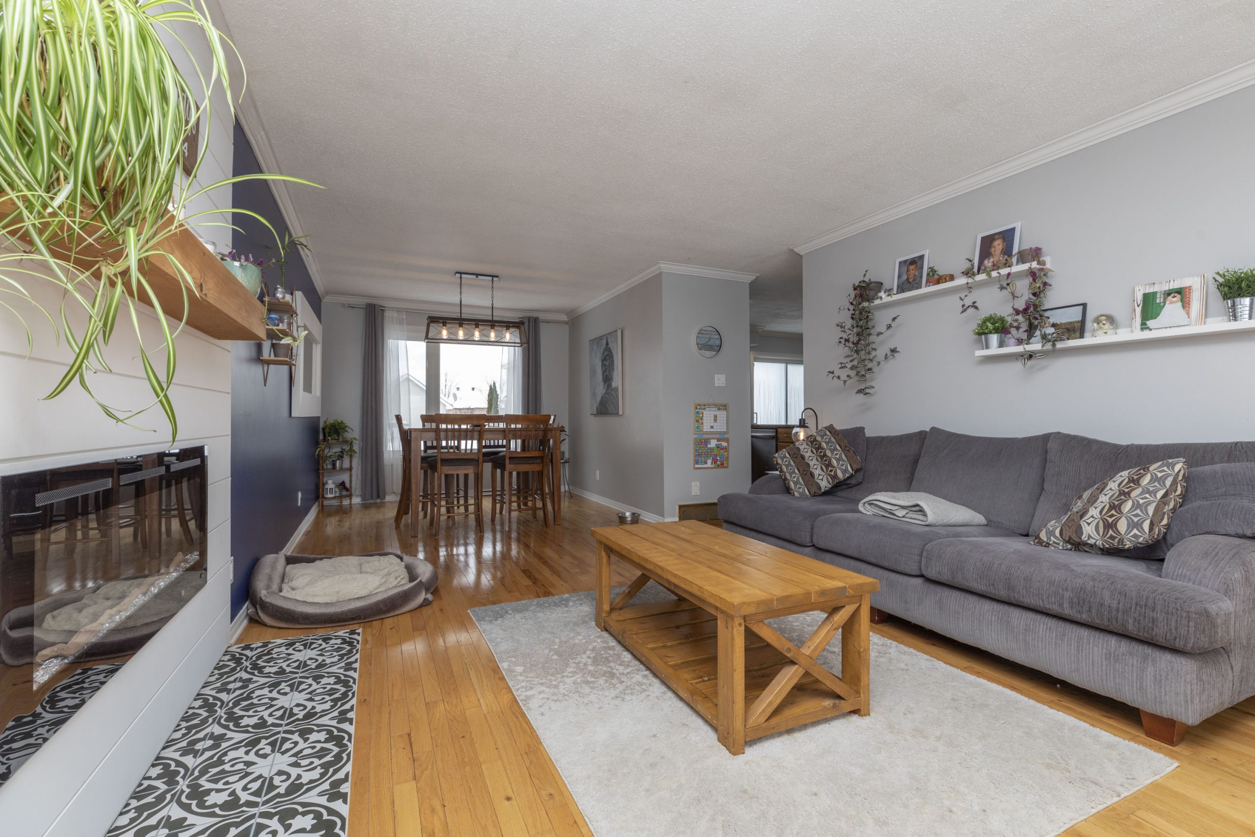 965 Belvedere Ave 5