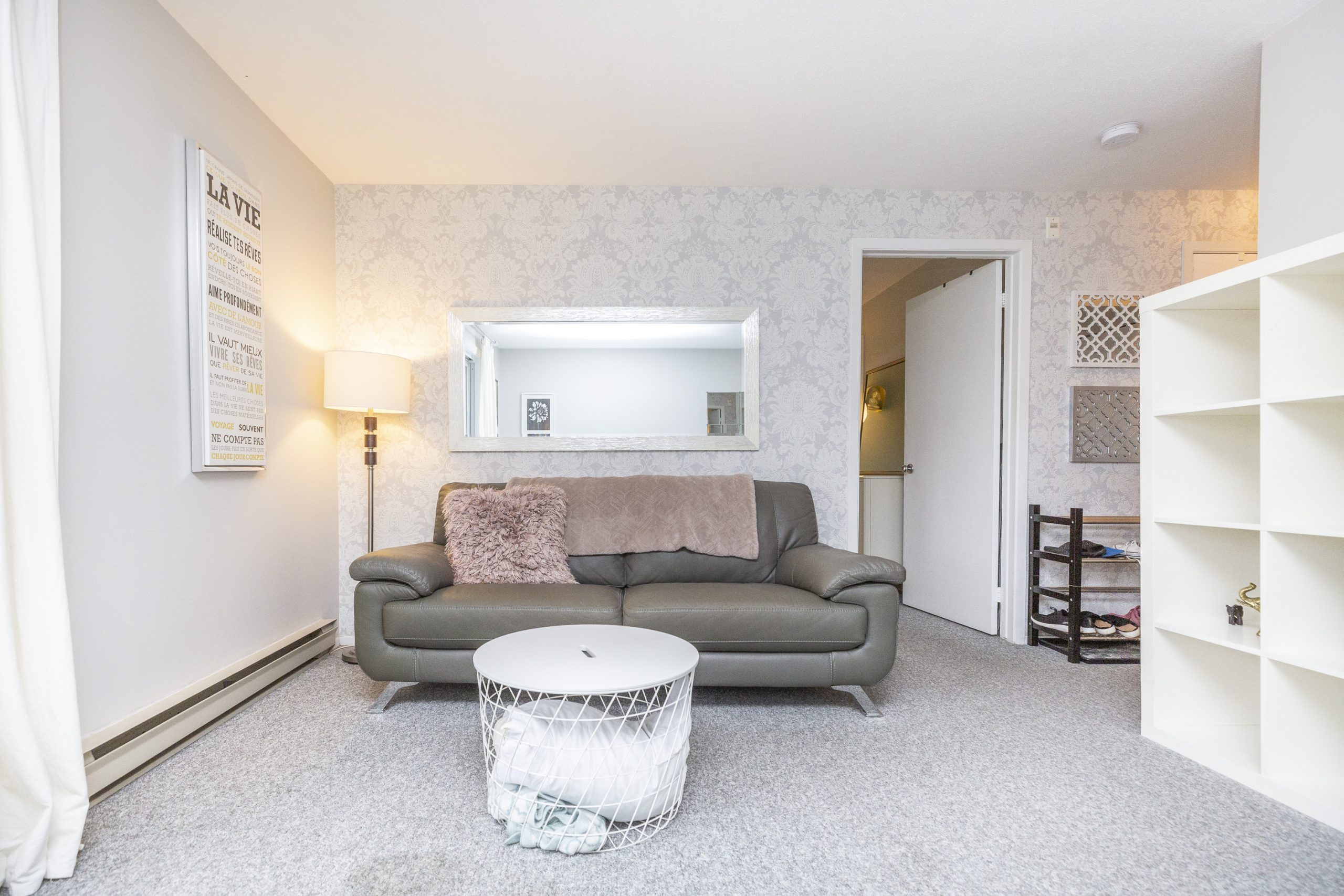 280 Brittany Drive, Ottawa  ON 12