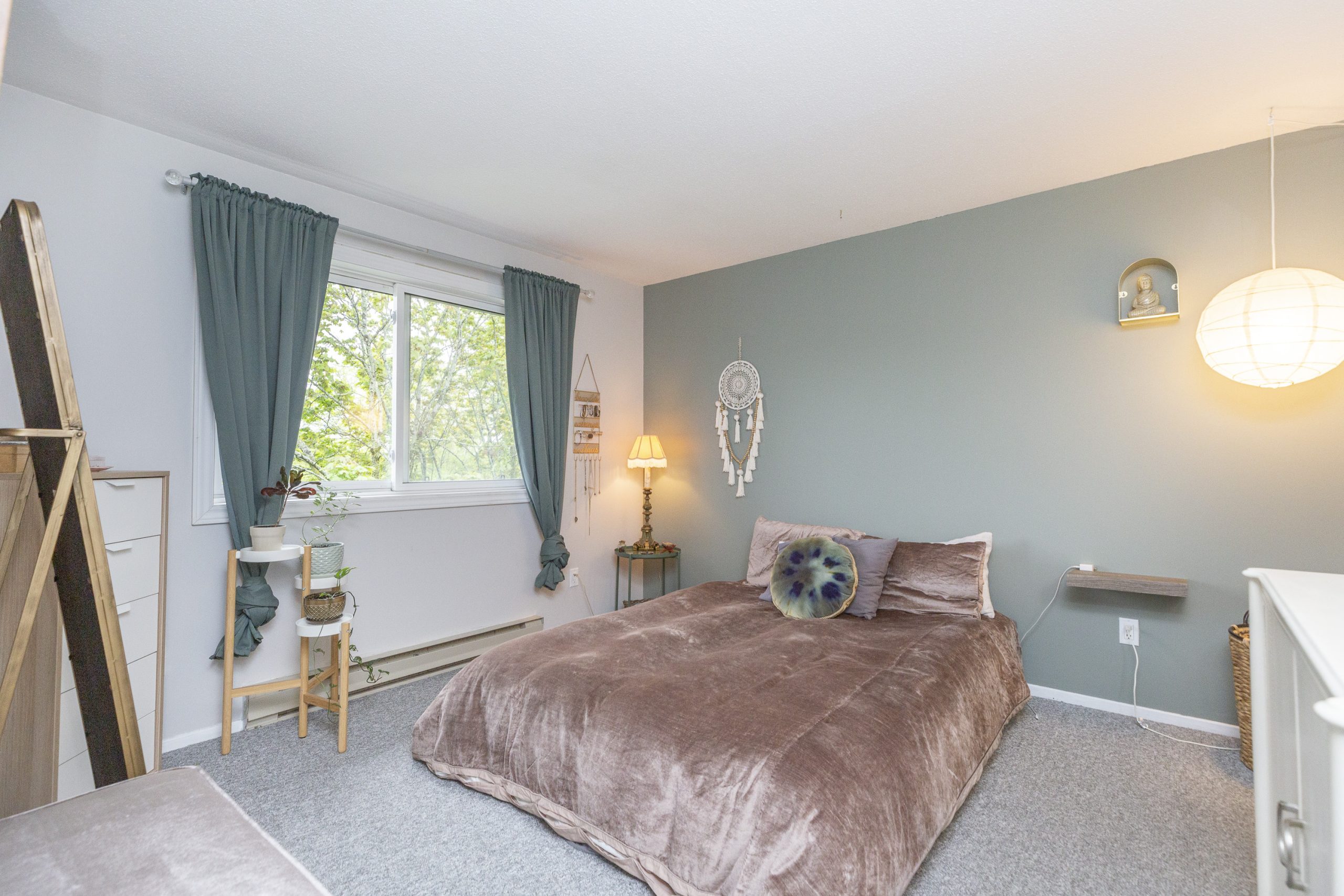 280 Brittany Drive, Ottawa  ON 16