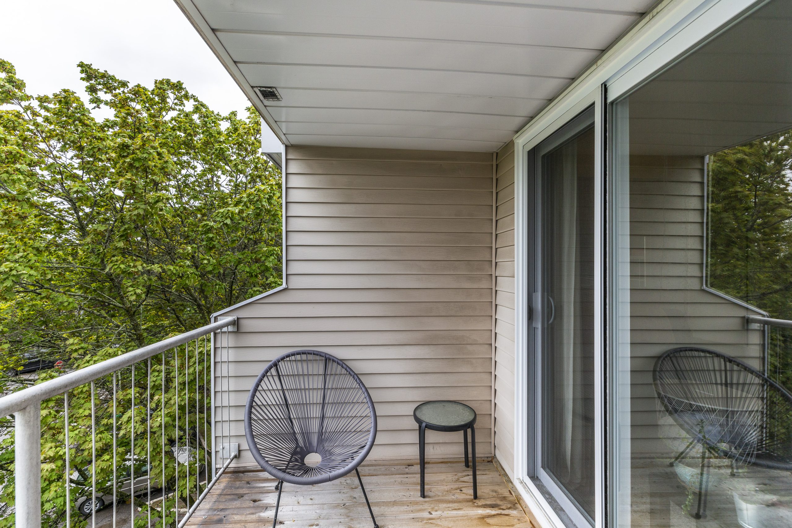 280 Brittany Drive, Ottawa  ON 23