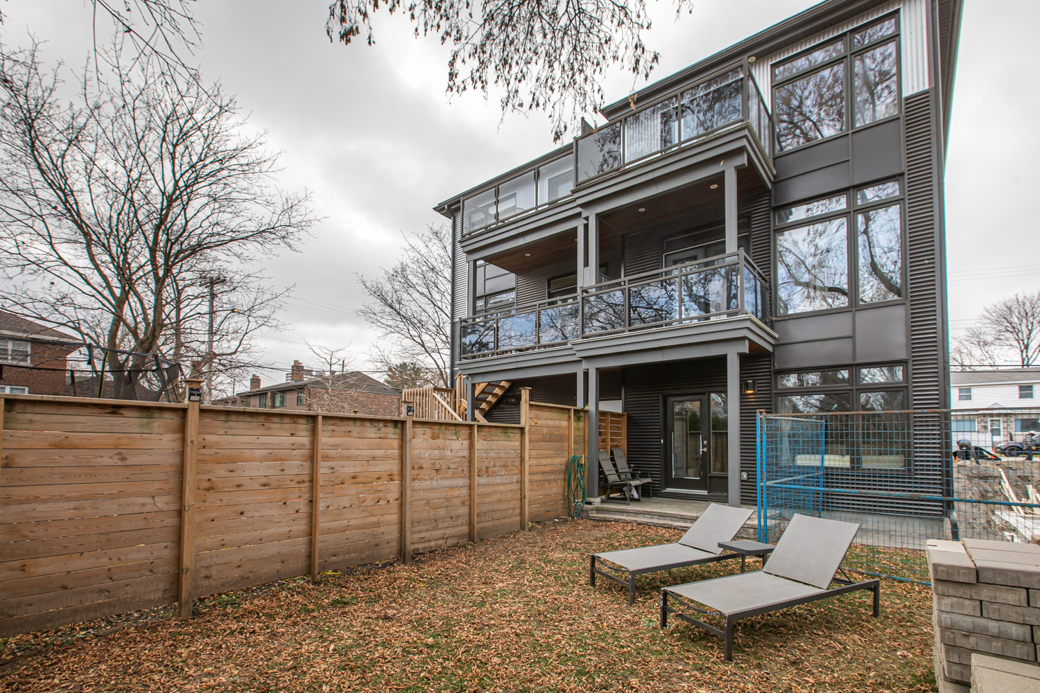 501 Hilson Ave 18