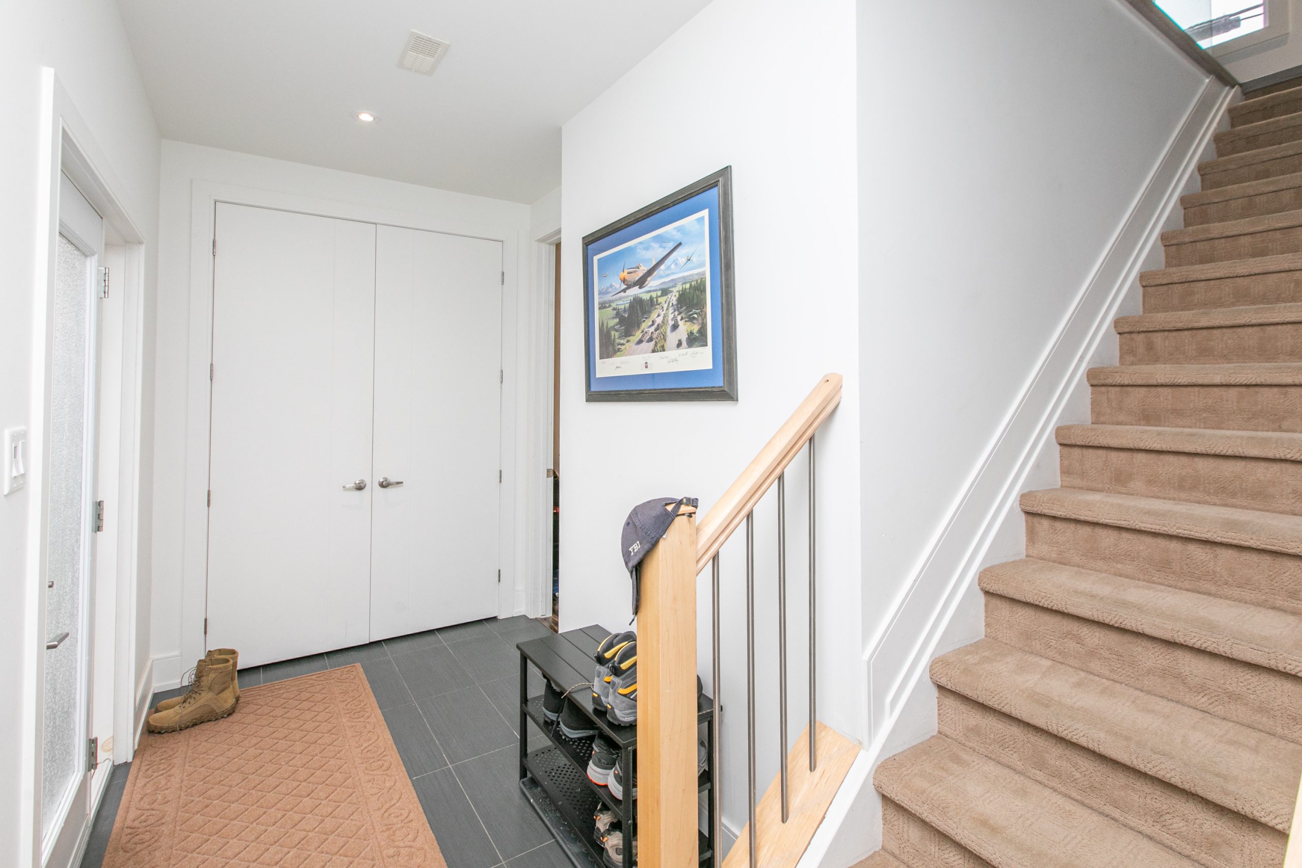 246 WESTHAVEN CRES #B, Ottawa K1Z 7G3 2