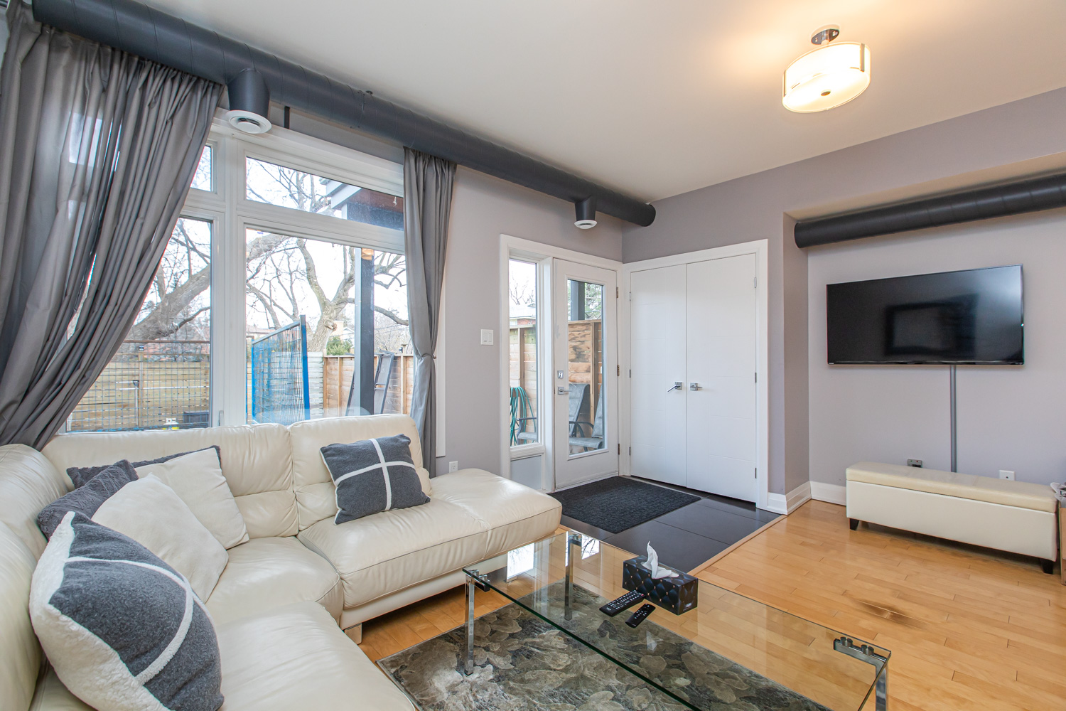 501 Hilson Ave 14