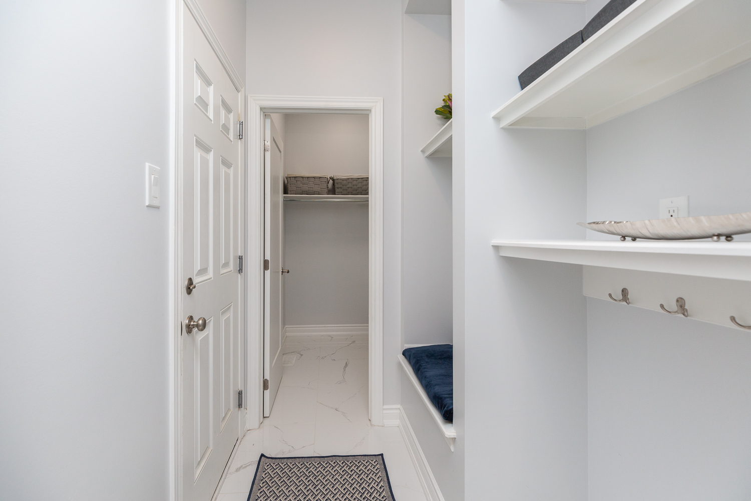 1019 Apolune Street. Ottawa, ON K2J 6N8 31