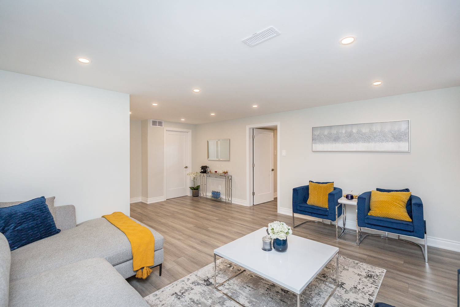1019 Apolune Street. Ottawa, ON K2J 6N8 51