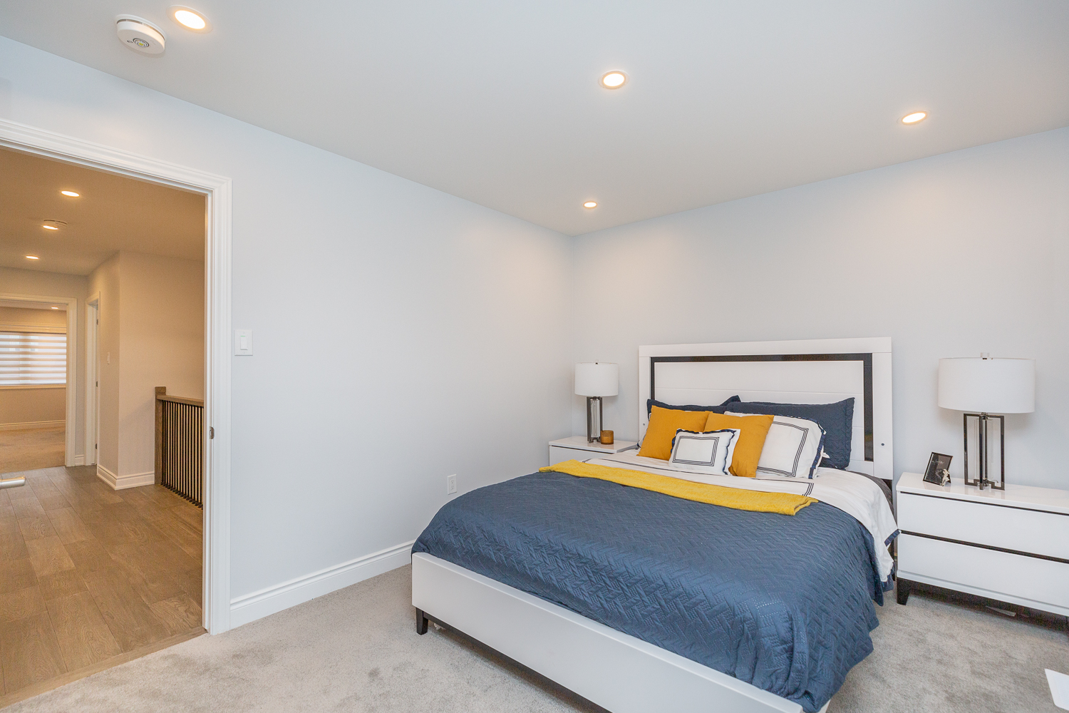 1019 Apolune Street. Ottawa, ON K2J 6N8 42