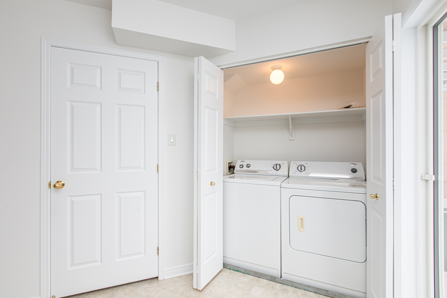 248 GERSHWIN PVT 18