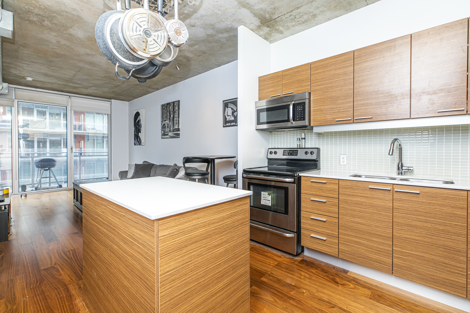 349 Mcleod St #422 3